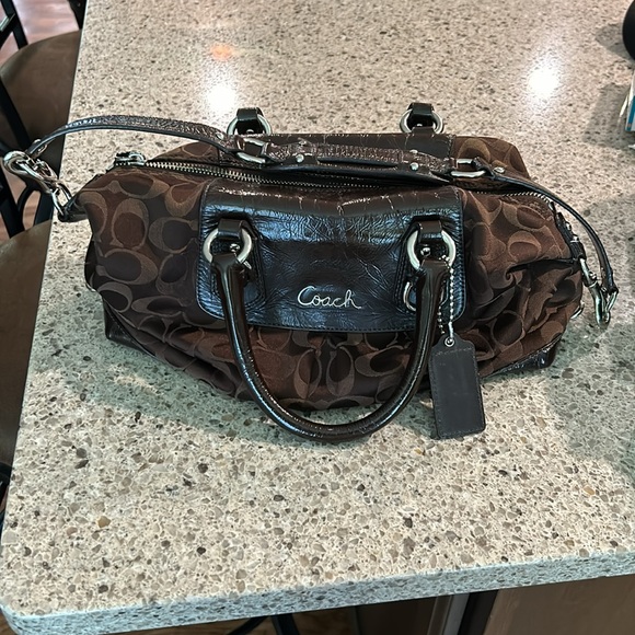 Coach purse - Picture 6 of 7